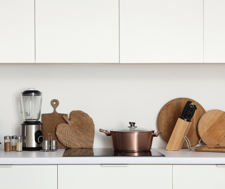 Kitchen Appliances & Utensils